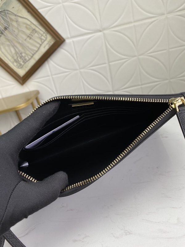 プラダ財布コピー角部分ディテール